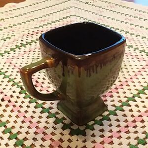 5/$15 California Pantry classic ceramics pedestal coffee mug